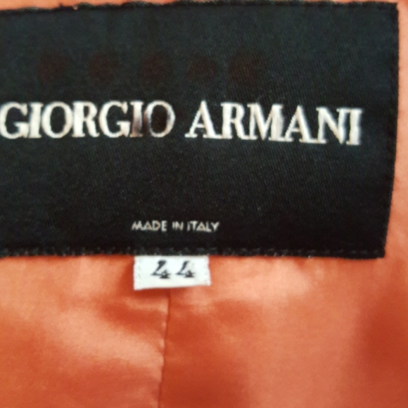 Giorgio Armani peach jacket made in Italy. - Picture 5 of 6